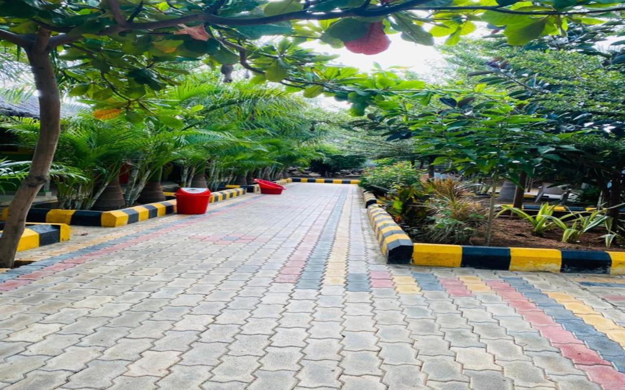 Hotel Megha Resort Hampi Extérieur photo