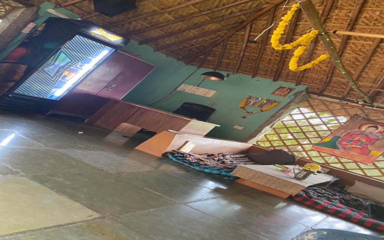 Hotel Megha Resort Hampi Extérieur photo